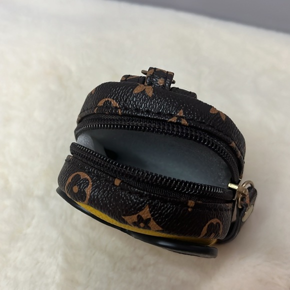 Minion Mini Backpack - Picture 7 of 7